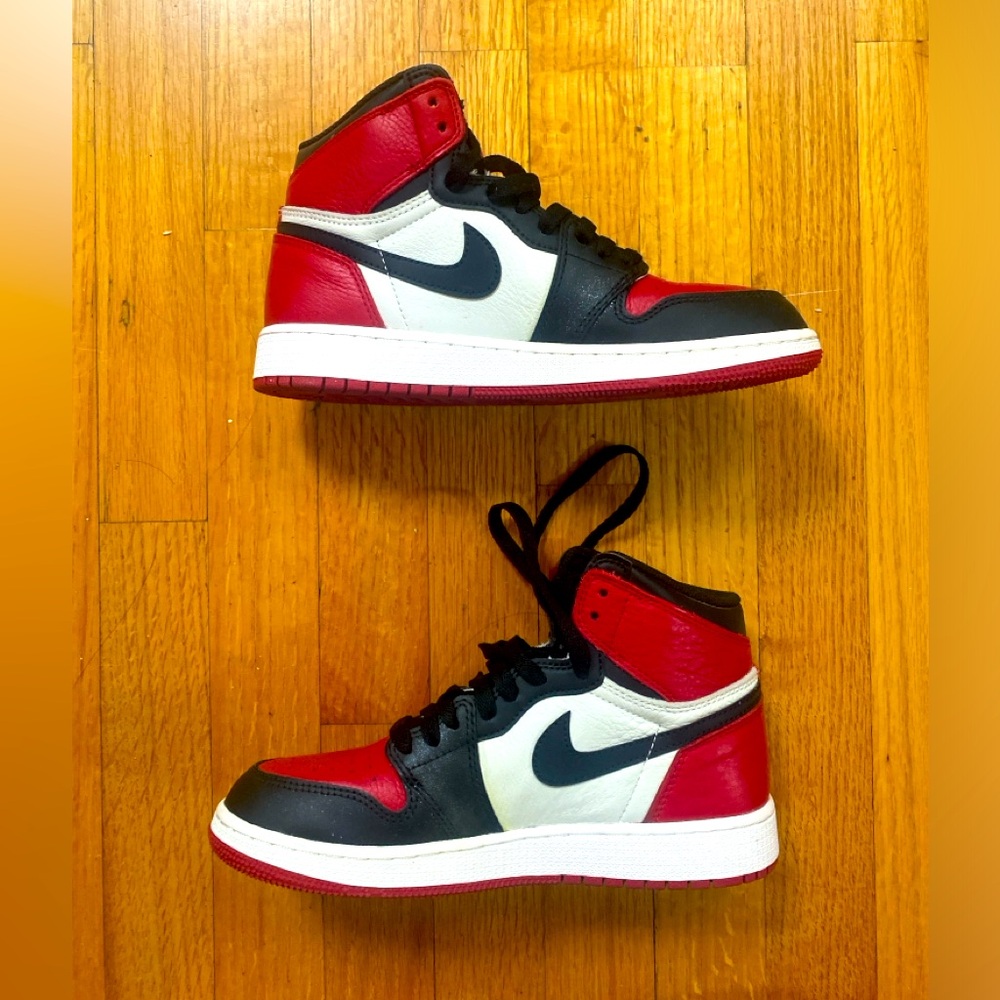 Air Jordan 1 Bred Toe